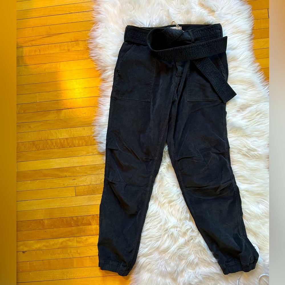 NWT Faherty Orion Velvet pants